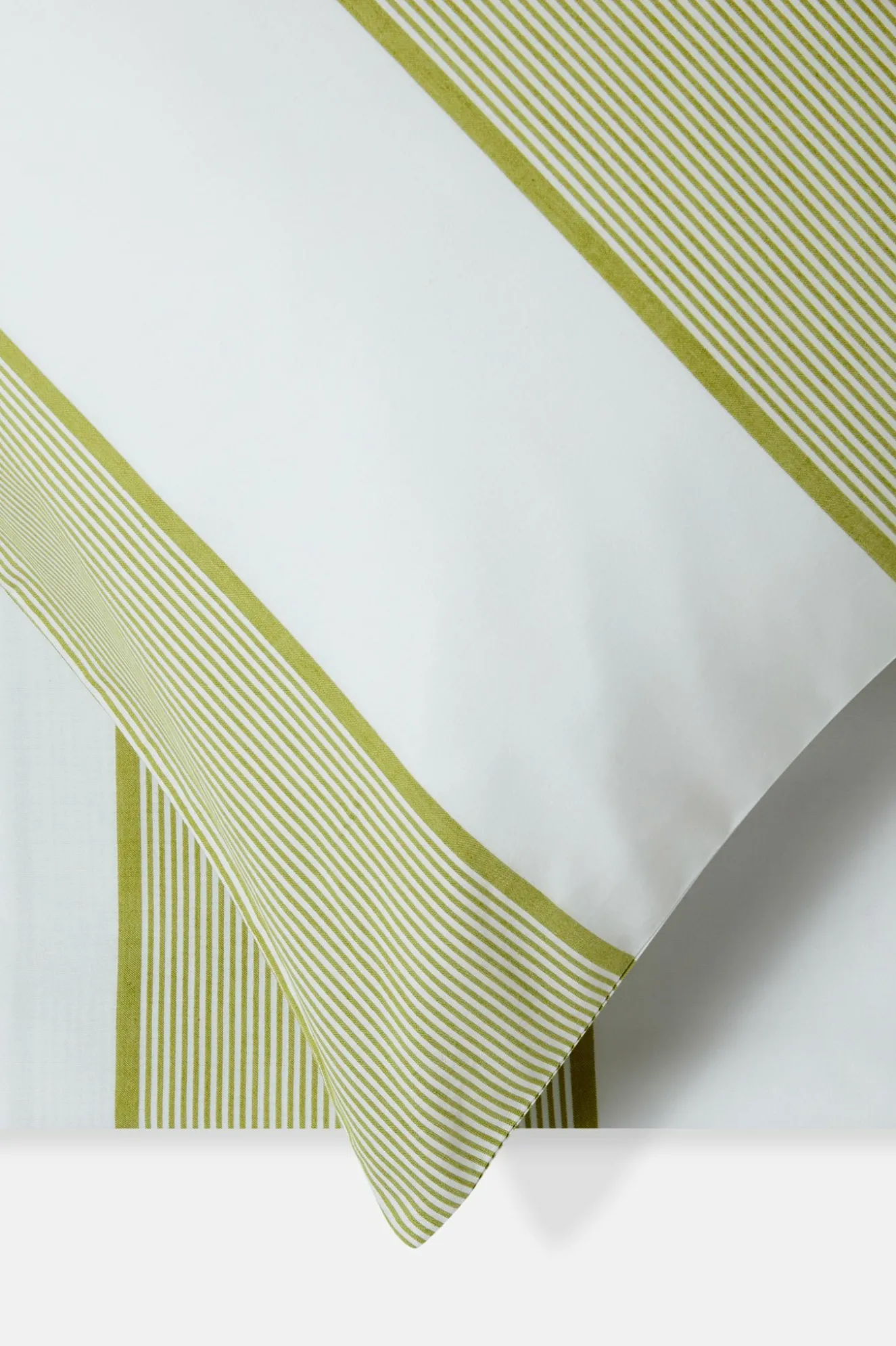 Jasper Conran Pinstripe Jacquard Oxford Pillow Case New